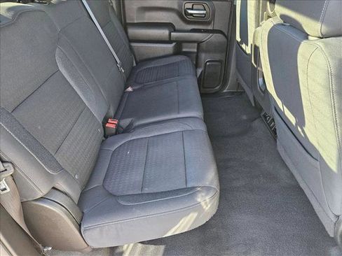 Used 2022 Chevrolet Silverado 1500 LT RWD image 16