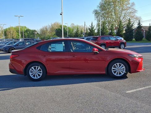 New 2026 Toyota Camry LE FWD image 5