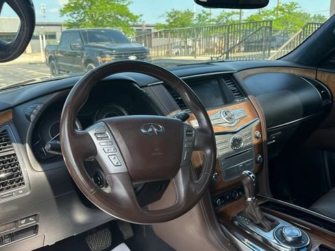Used 2016 INFINITI QX80 Limited AWD/4WD image 10