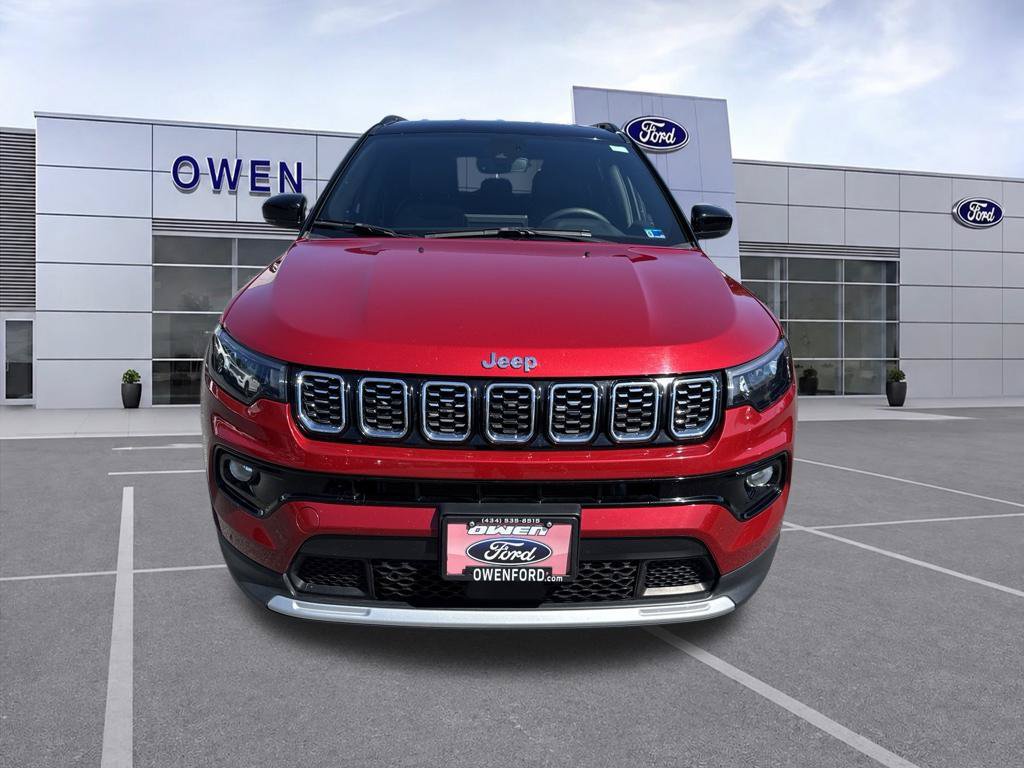 Used 2025 Jeep Compass Limited AWD/4WD image 8