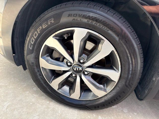 Used 2021 Kia Rio S w/ Technology Package FWD image 10
