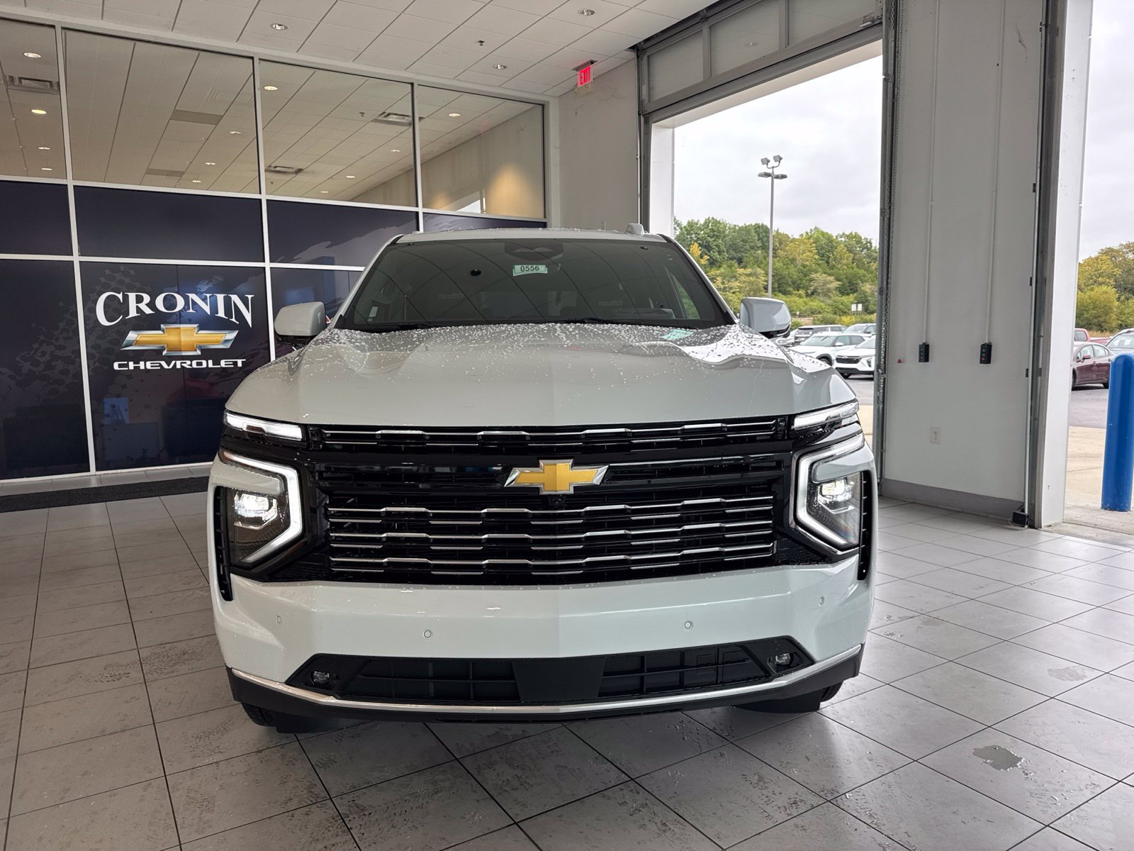 New 2027 Chevrolet Tahoe High Country AWD/4WD image 2