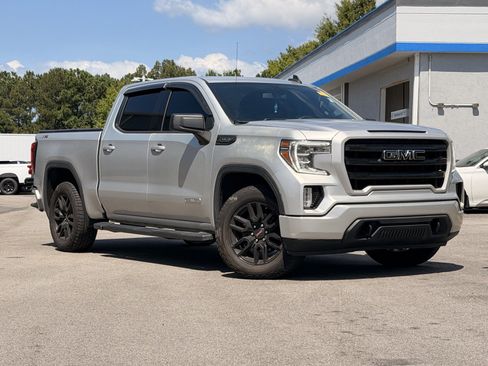 Used 2021 GMC Sierra 1500 Elevation w/ LPO, Elevation Black Package AWD/4WD image 2