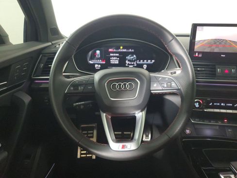 Used 2023 Audi SQ5 Prestige w/ Prestige Package AWD/4WD image 16