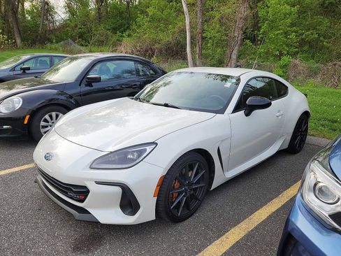 Used 2025 Subaru BRZ tS RWD image 3