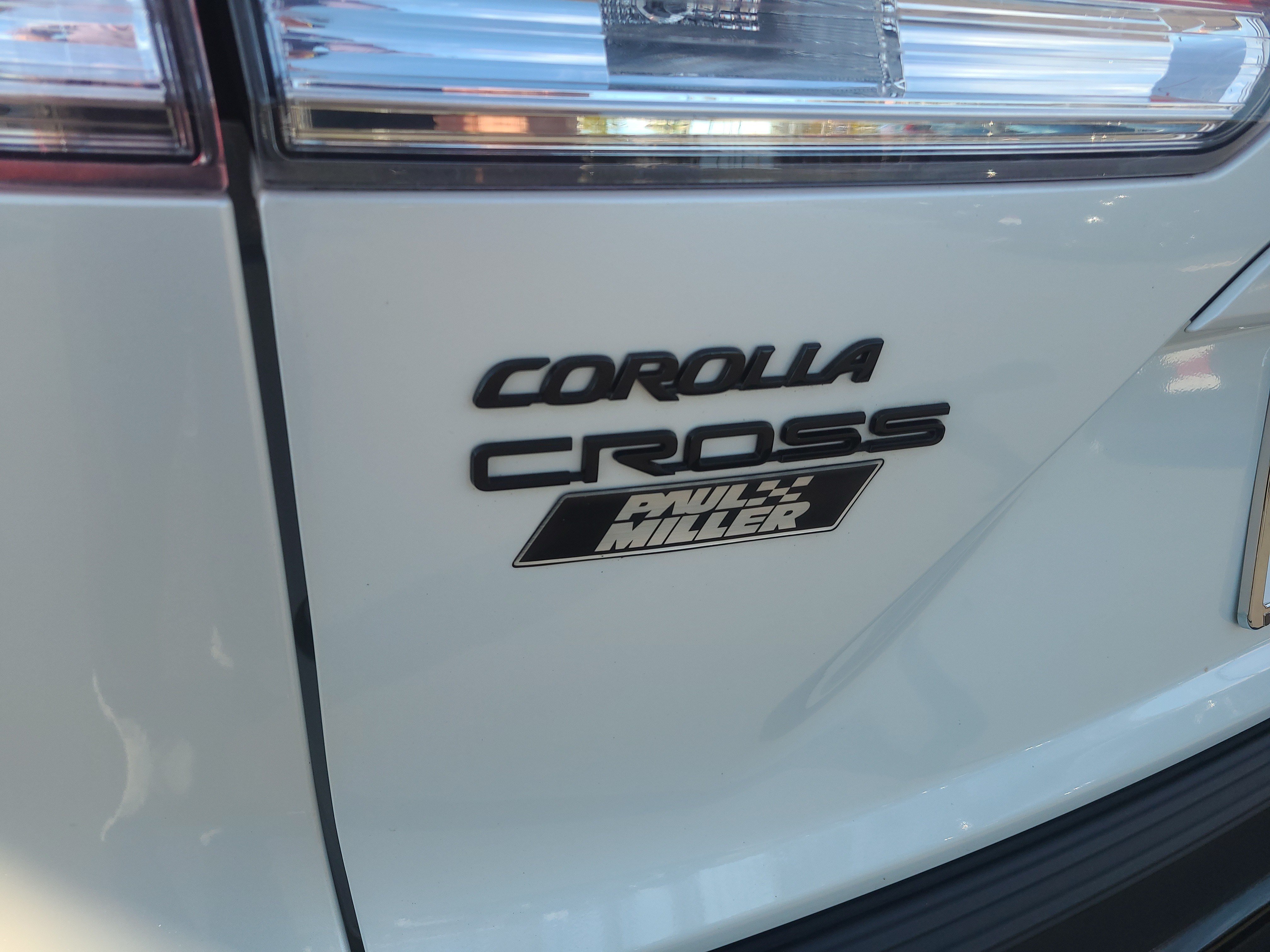Certified 2024 Toyota Corolla Cross AWD Hybrid w/ Moonroof Package image 29