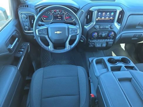 Used 2022 Chevrolet Silverado 3500 LT w/ Convenience Package image 12
