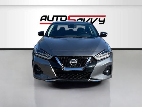 Used 2023 Nissan Maxima Platinum w/ Sport Mat Group FWD image 2