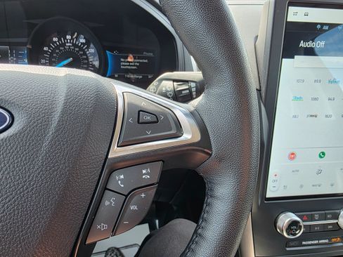 Certified 2023 Ford Edge SEL w/ Convenience Package AWD/4WD image 15