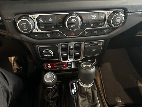 New 2026 Jeep Wrangler Unlimited Rubicon 392 image 21