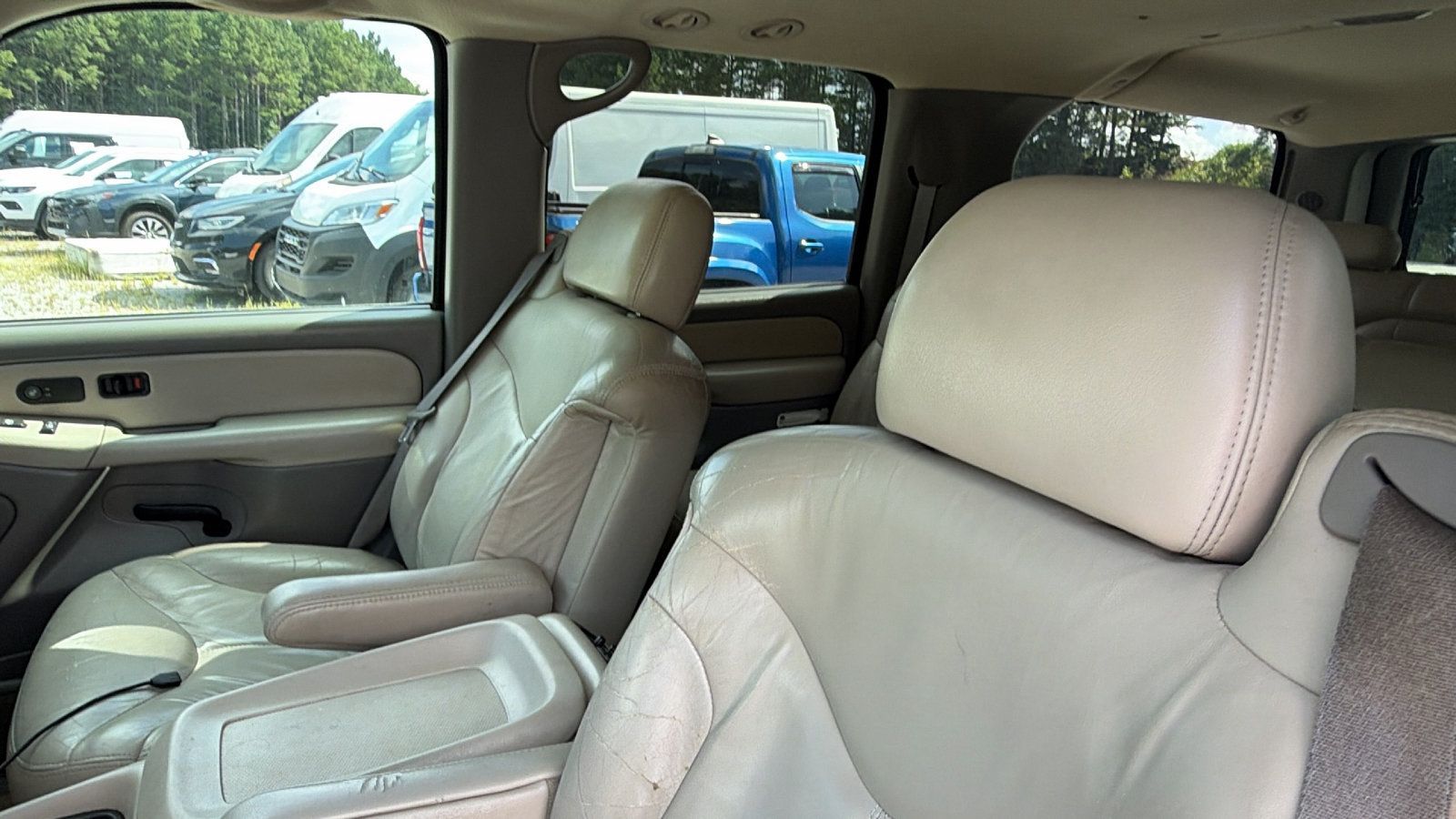 Used 2002 GMC Yukon XL SLT RWD image 16