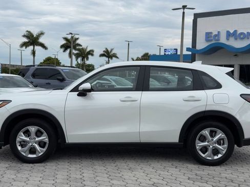 Used 2024 Honda HR-V LX image 3
