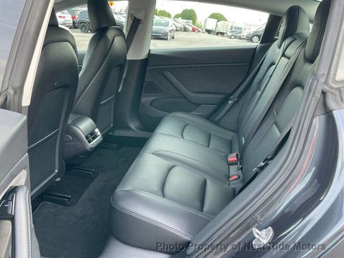 Used 2019 Tesla Model 3 Long Range image 8