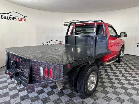 Used 2018 RAM 3500 Tradesman w/ Chrome Appearance Group RWD image 7