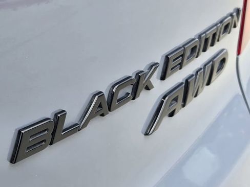 Used 2024 Honda Passport Black Edition image 12