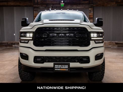 Used 2024 RAM 3500 Limited image 4