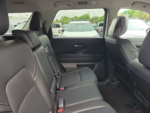 New 2026 Nissan Pathfinder SL w/ Cargo Package FWD image 30