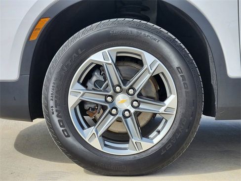 Used 2024 Chevrolet Blazer LT w/ Convenience Package image 11