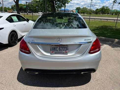 Used 2018 Mercedes-Benz C 300 4MATIC Sedan image 4