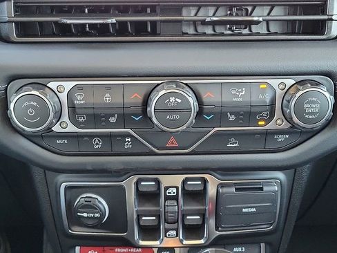 New 2026 Jeep Wrangler Rubicon image 16