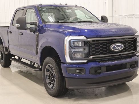 New 2026 Ford F350 XL w/ STX Appearance Package AWD/4WD image 3