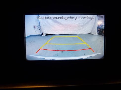 Used 2019 Hyundai Elantra SE image 21