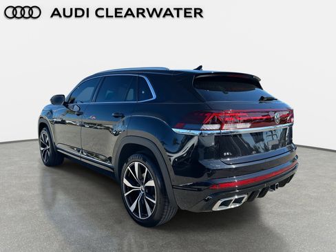 Used 2024 Volkswagen Atlas Cross Sport SEL Premium R-Line image 5