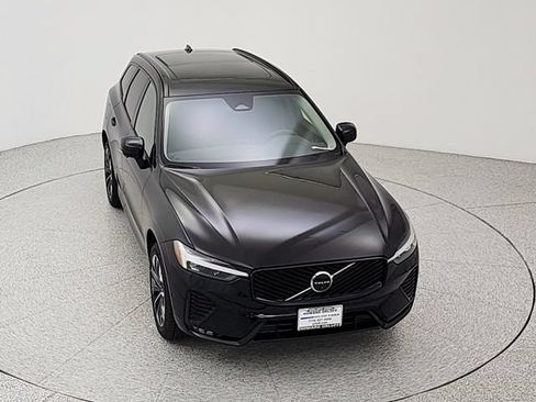 New 2026 Volvo XC60 B5 Plus w/ Protection Package Premier AWD/4WD image 14