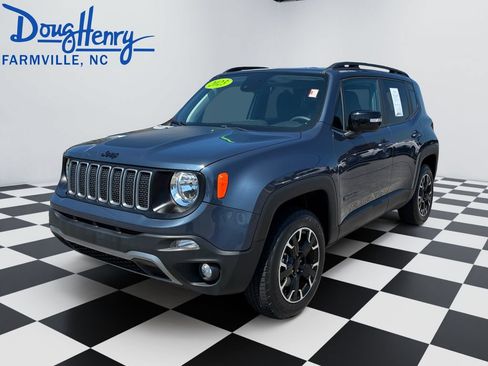 Used 2023 Jeep Renegade Latitude AWD/4WD image 1