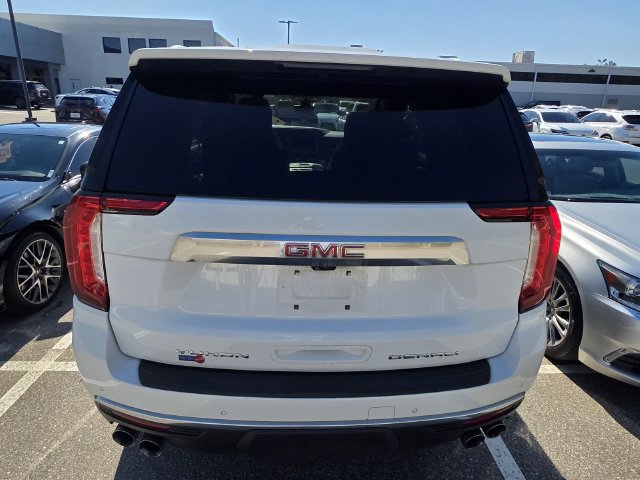 Used 2022 GMC Yukon Denali w/ Denali Ultimate Package RWD image 3