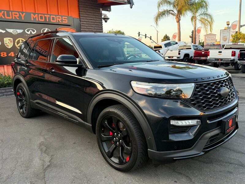 Used 2020 Ford Explorer ST w/ ST Street Pack AWD/4WD image 17