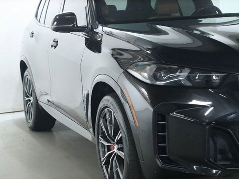 Certified 2024 BMW X5 xDrive40i w/ M Sport Package AWD/4WD image 9