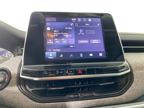 Used 2022 Jeep Compass Sport image 18