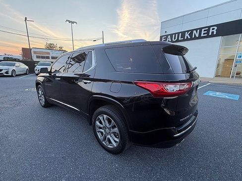 Used 2020 Chevrolet Traverse Premier w/ LPO, Floor Liner Package AWD/4WD image 5