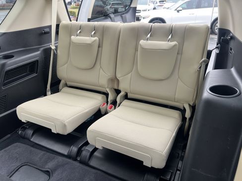 Used 2022 Lexus GX 460 Premium w/ Premium Package image 33