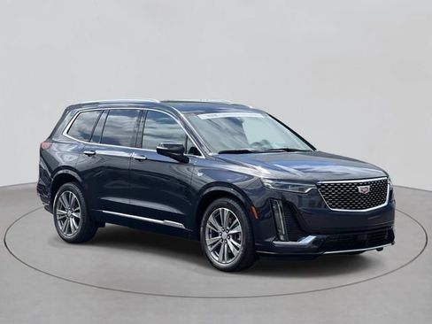 Certified 2025 Cadillac XT6 Premium Luxury w/ Platinum Package AWD/4WD image 6