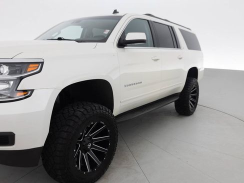 Used 2015 Chevrolet Suburban LT AWD/4WD image 12
