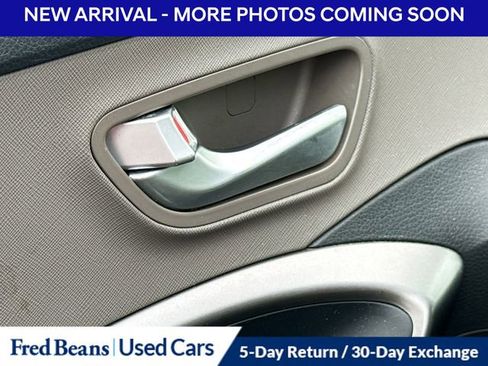 Used 2017 Hyundai Santa Fe Sport AWD/4WD image 2