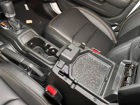 New 2026 Jeep Wrangler Sahara image 33