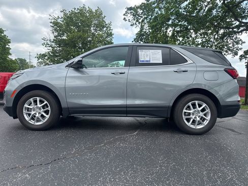 Used 2024 Chevrolet Equinox LT w/ LPO, Floor Liner Package AWD/4WD image 4