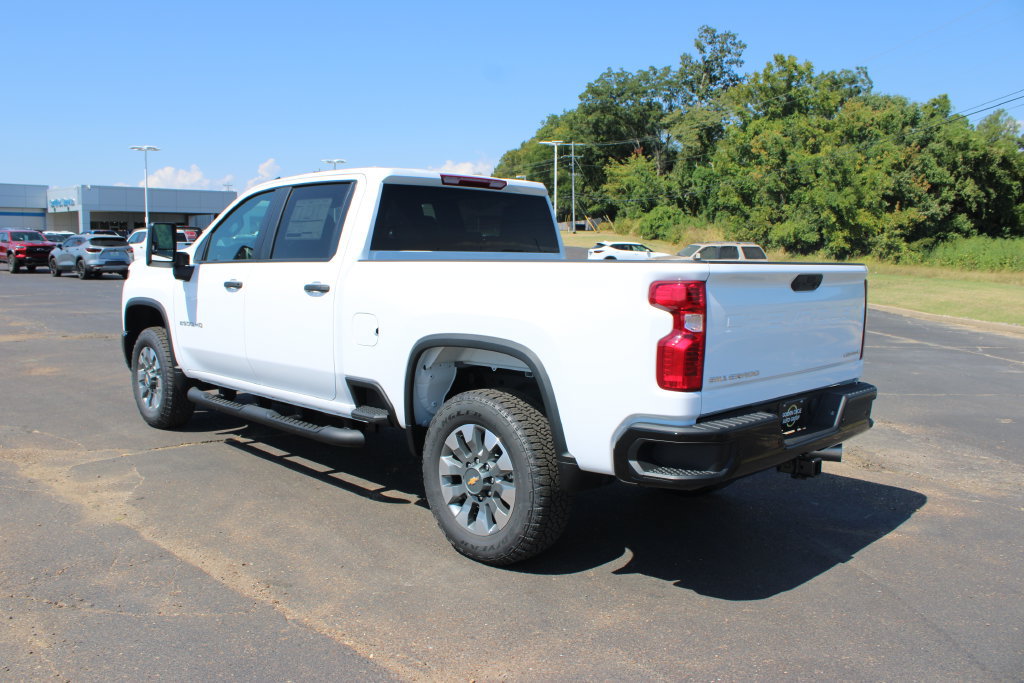New 2026 Chevrolet Silverado 2500 Custom w/ Custom Value Package AWD/4WD image 7