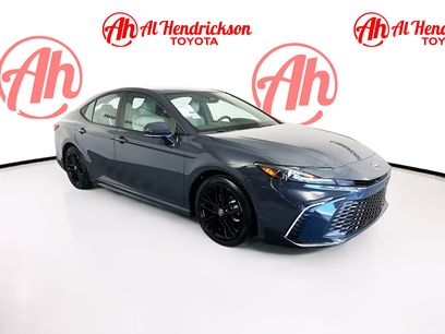 Used 2025 Toyota Camry SE