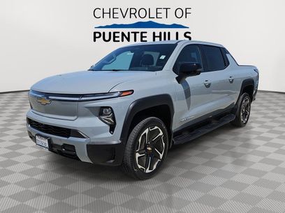 Used 2025 Chevrolet Silverado EV LT w/ LT Premium Package