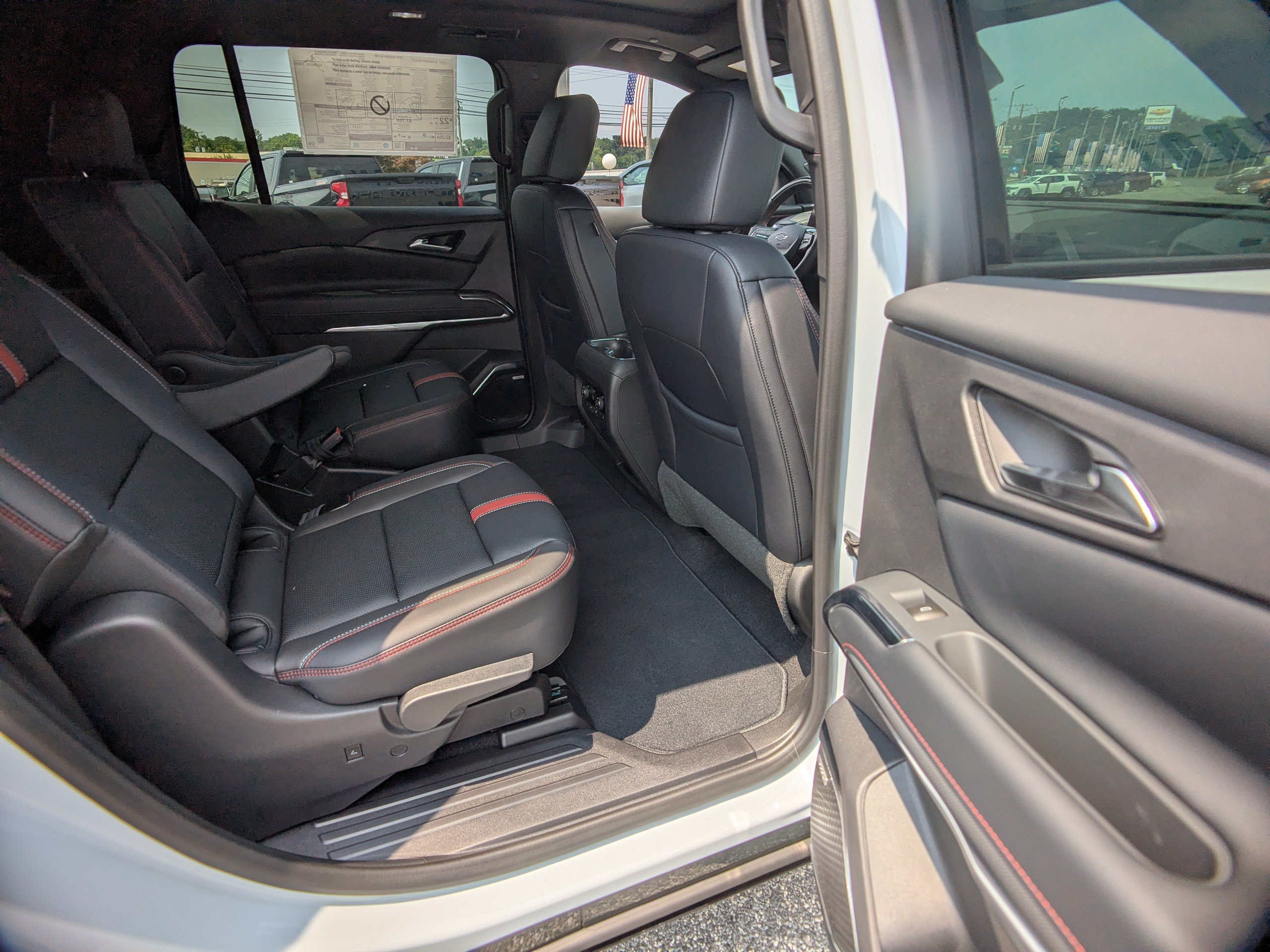 New 2026 Chevrolet Traverse RS FWD image 11