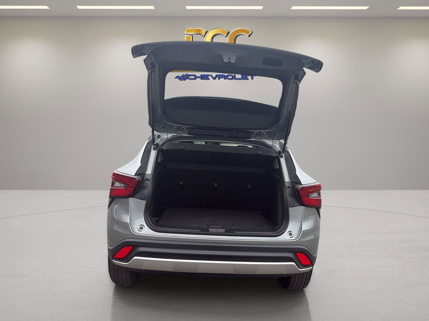Certified 2025 Chevrolet Trax LT w/ LT Convenience Package FWD image 24