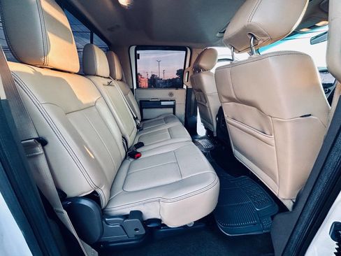 Used 2014 Ford F250 Lariat image 28