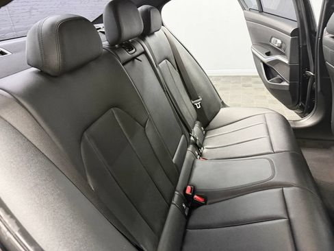 Used 2020 BMW 330i Sedan w/ M Sport Package RWD image 45