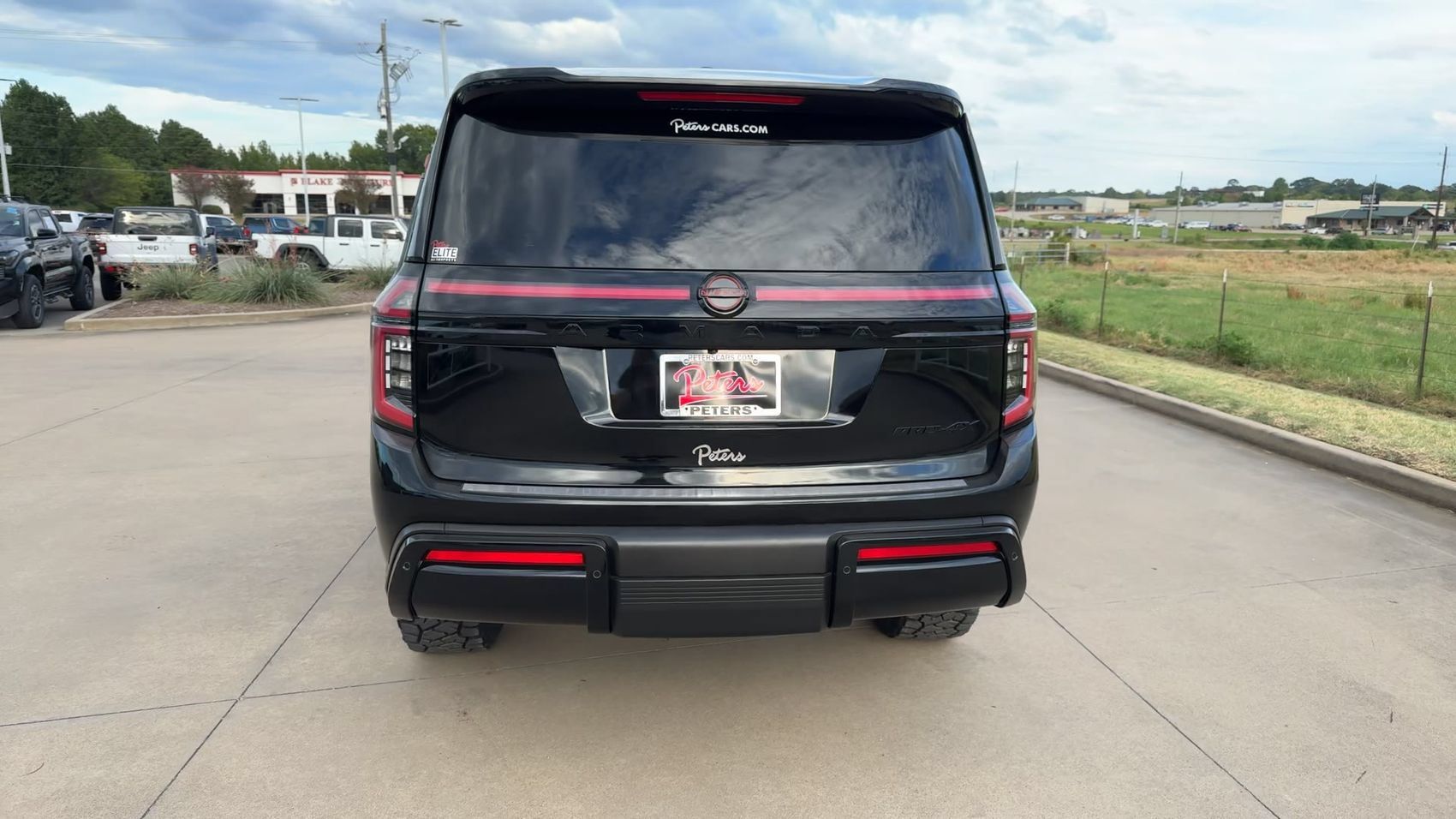 Used 2025 Nissan Armada PRO-4X AWD/4WD image 8