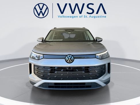 New 2026 Volkswagen Tiguan S FWD image 2