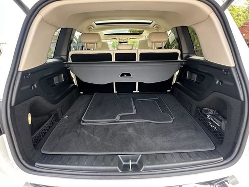 Certified 2025 Mercedes-Benz GLB 250 image 20